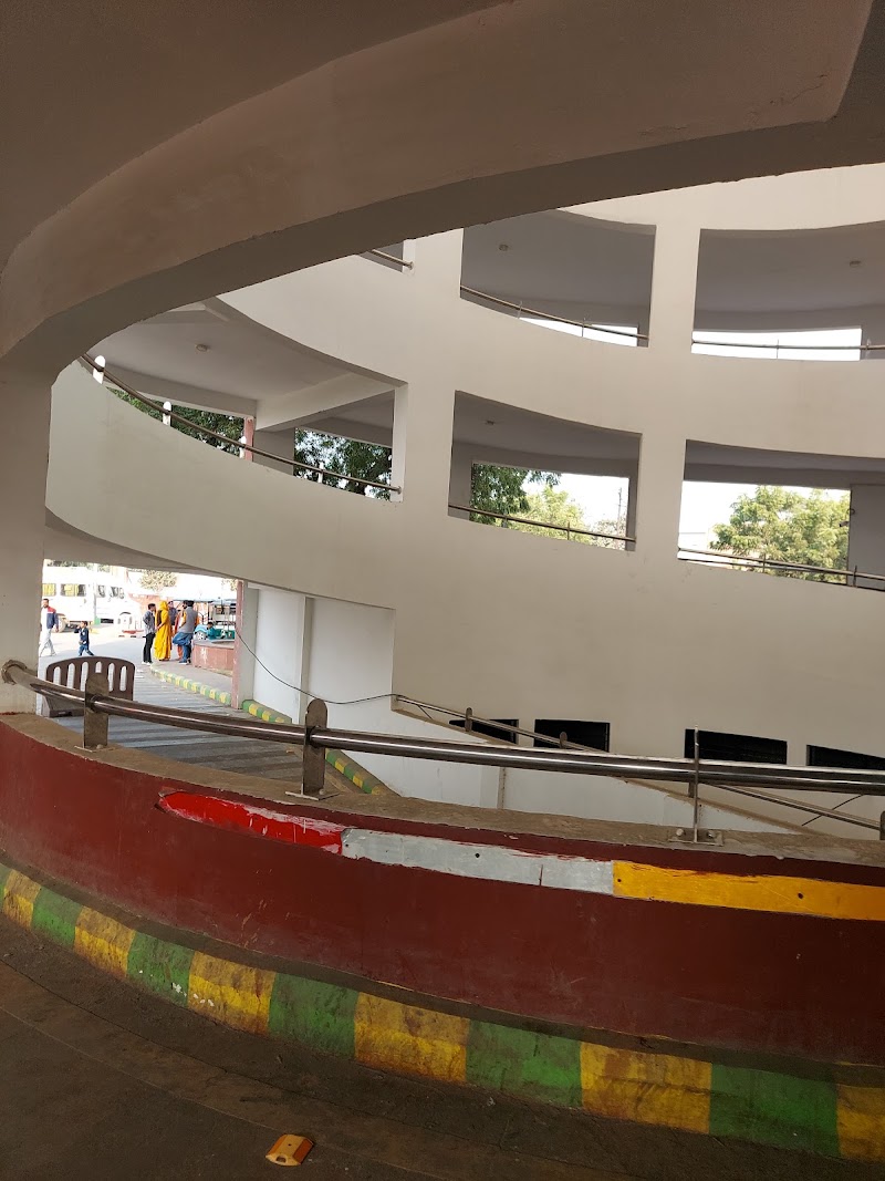 Parking - Parking, HM97+W72, Chaitanya Vihar, Rajpur Khadar, Vrindavan, Uttar Pradesh 281121, India