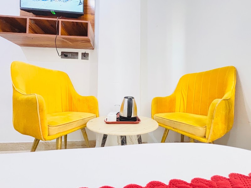 Hotel Soho 62 - Hotel Soho 62 J983+5WM, Rajiv Vihar Rd, Phase 2, Khora Colony, Sector 62A, Noida, Uttar Pradesh 201020, India