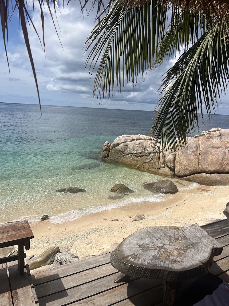 Aow June Juea - Aow June Juea Ko Tao, Ko Pha-ngan District, Surat Thani 84280, Thailand