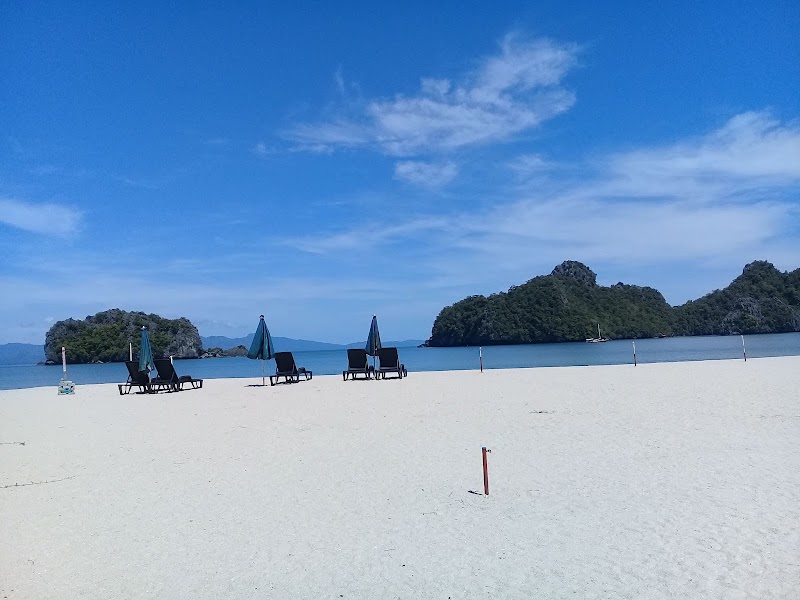 Tanjung Rhu Beach