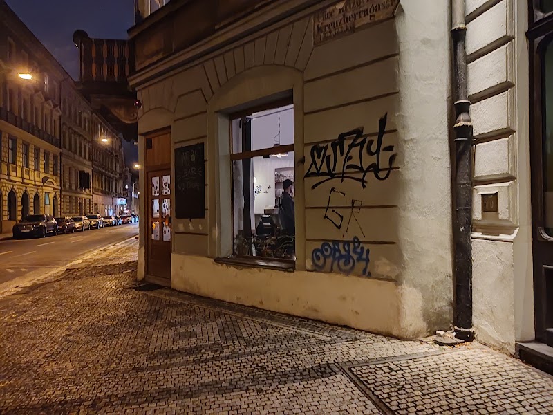 Symbiont Pub - Symbiont Pub Elišky Peškové 79/9, 150 00 Praha 5-Smíchov, Czechia