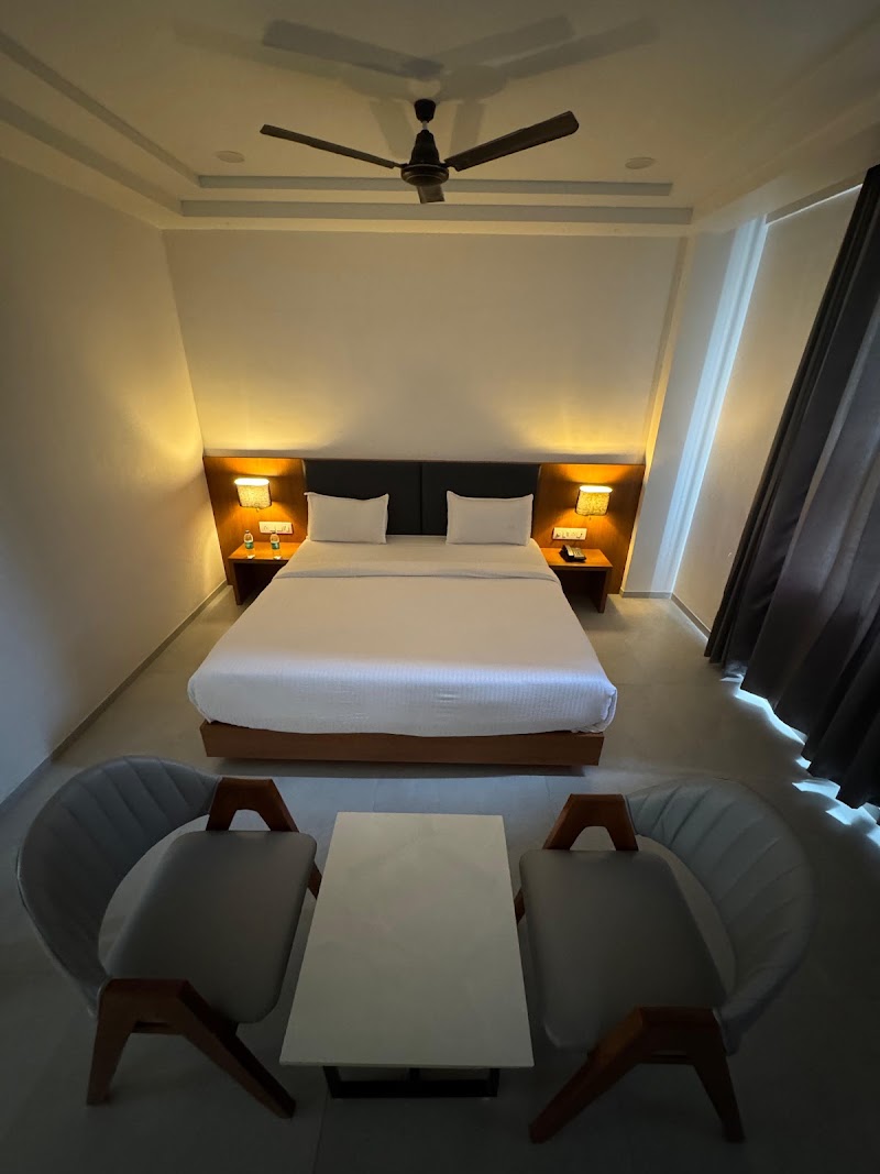 Hotel Madhukta Inn Somnath - Hotel Madhukta Inn Somnath, Somnath Bypass Rd, near Somnath Railway station, Prabhas Patan, Somnath, Gujarat 362268, India