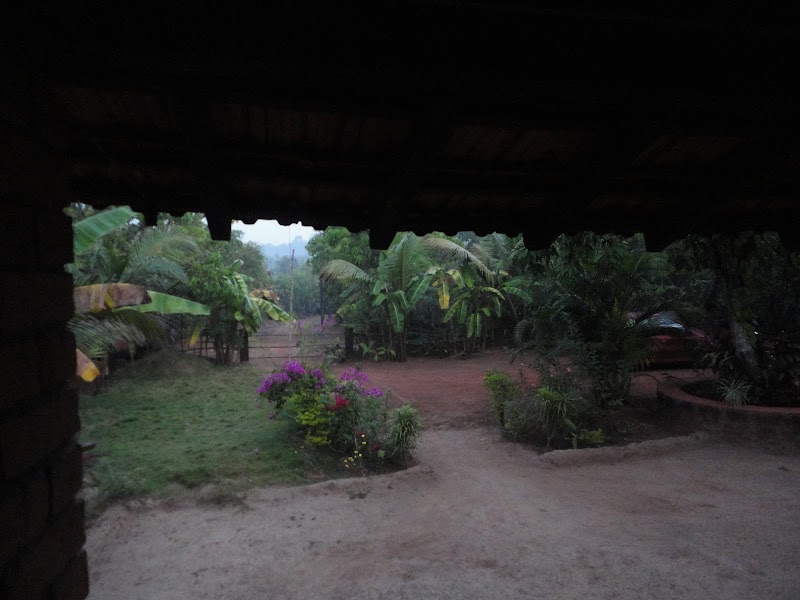Dhuri Homestay - Dhuri Homestay, VMWH+FM2, Bowlekar wadi, Math, Maharashtra 416516, India