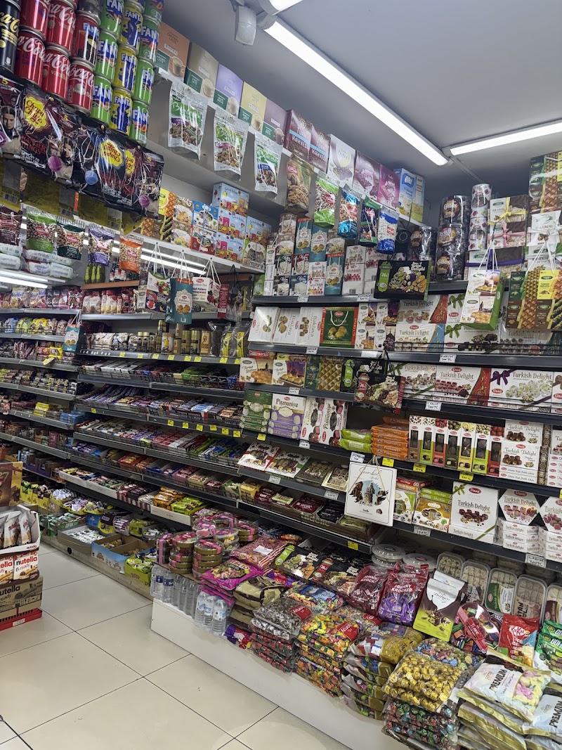 Laleli Market - Laleli Market, Aksaray, Mesihpaşa Cd. No:6, 34130 Fatih/İstanbul, Türkiye