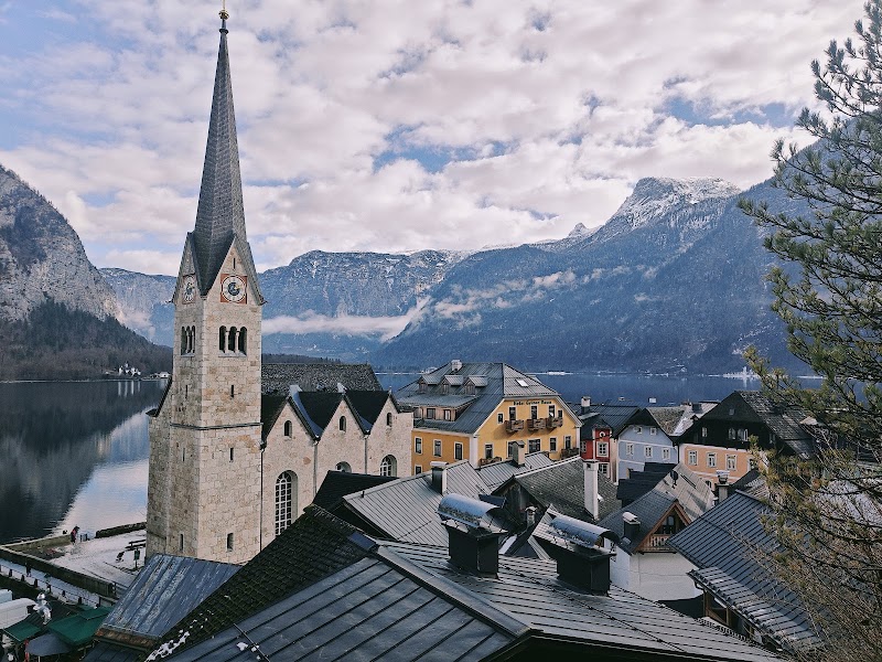 Hallstatt Charnel House - Hallstatt Charnel House Friedhof 164, 4830 Hallstatt, Austria