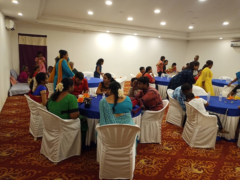 Royal Club - Royal Club 1, Periya Koladi Rd, Pachaiappan Nagar Phase II, Konrajakuppam, Ayappakkam, Chennai, Tamil Nadu 600095, India