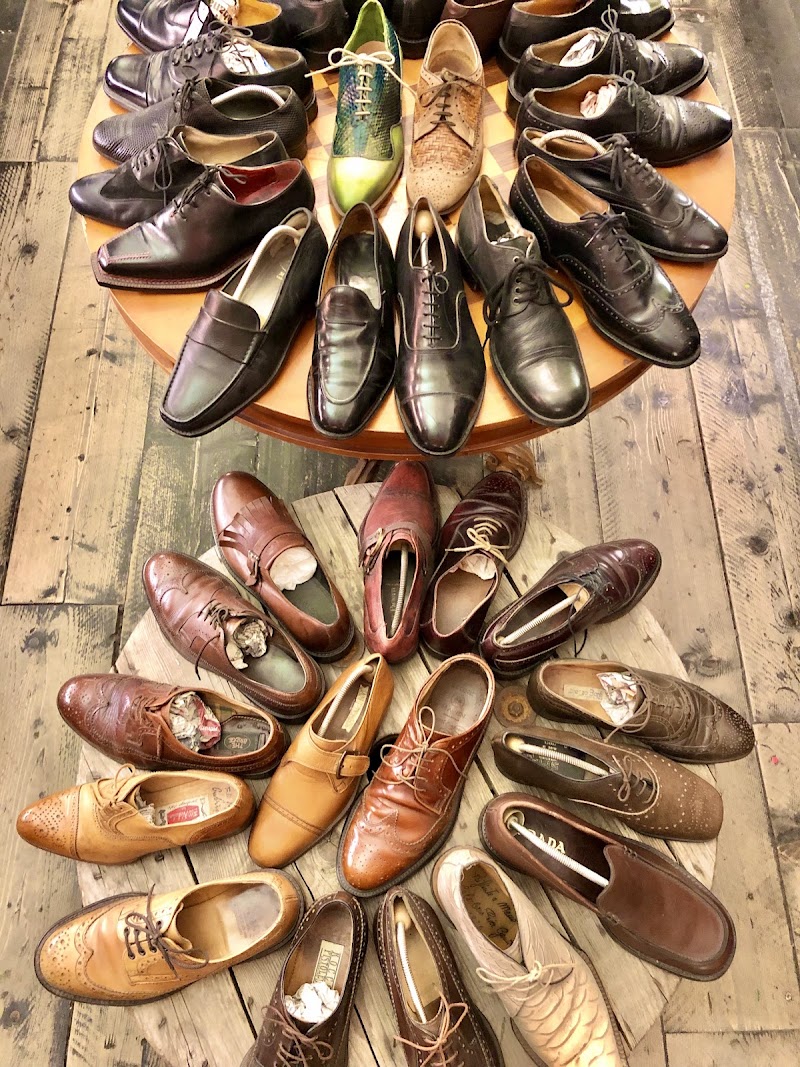Melrose Vintage Ginori - Melrose Vintage Ginori, Via de' Ginori, 18r, 50123 Firenze FI, Italy