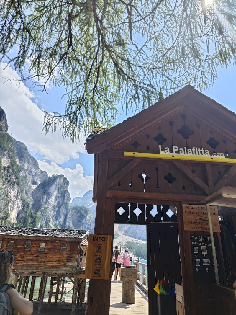 La Palafitta - Bootsverleih am Pragser Wildsee - La Palafitta - Bootsverleih am Pragser Wildsee, St.Veit, 39030 Braies BZ, Italy