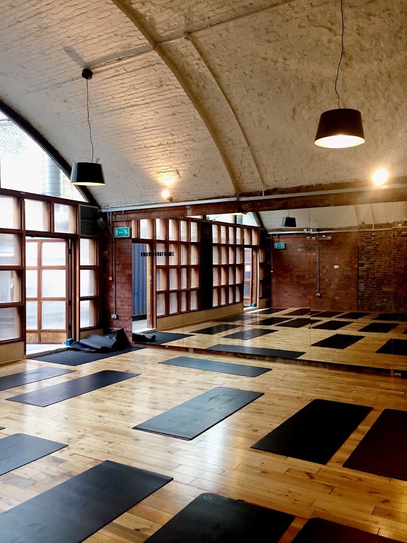FRAME Shoreditch - FRAME Shoreditch, 29 New Inn Yard, London EC2A 3EY, UK