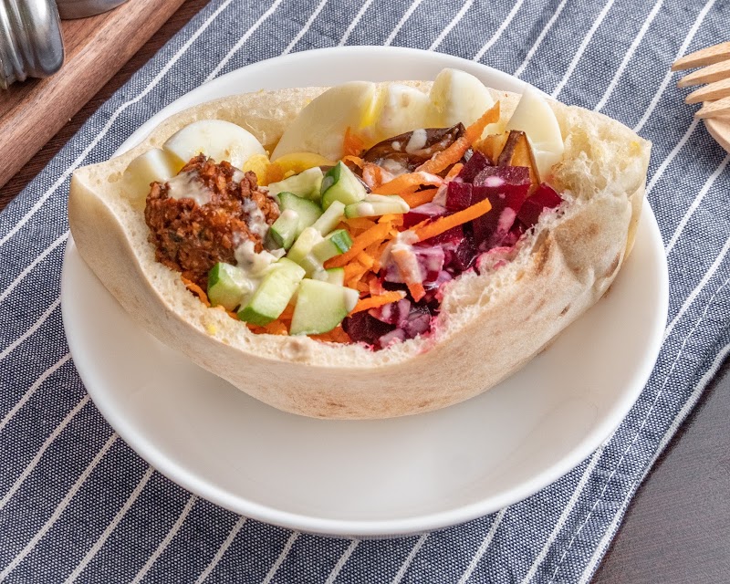 Falafel King 中東蔬食料理 - Falafel King 中東蔬食料理 No. 9號, Alley 6, Lane 395, Section 4, Xinyi Road, Zhongxing Village, Xinyi District, Taipei City, Taiwan 110