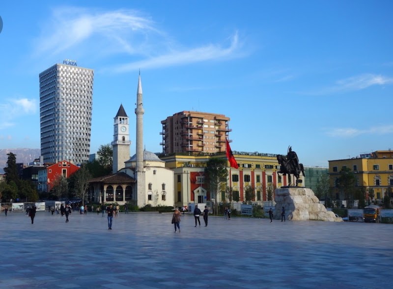 Skanderbeg Square - Skanderbeg Square, Sheshi Skënderbej, Tiranë, Albania