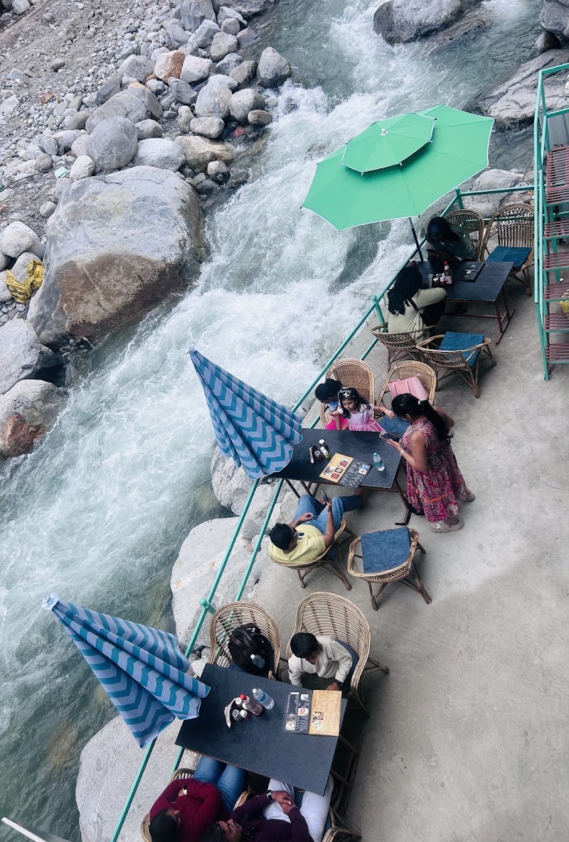 Cafe Evergreen Manali - Cafe Evergreen Manali Manu Temple Rd, Old Manali, Manali, Himachal Pradesh 175131, India