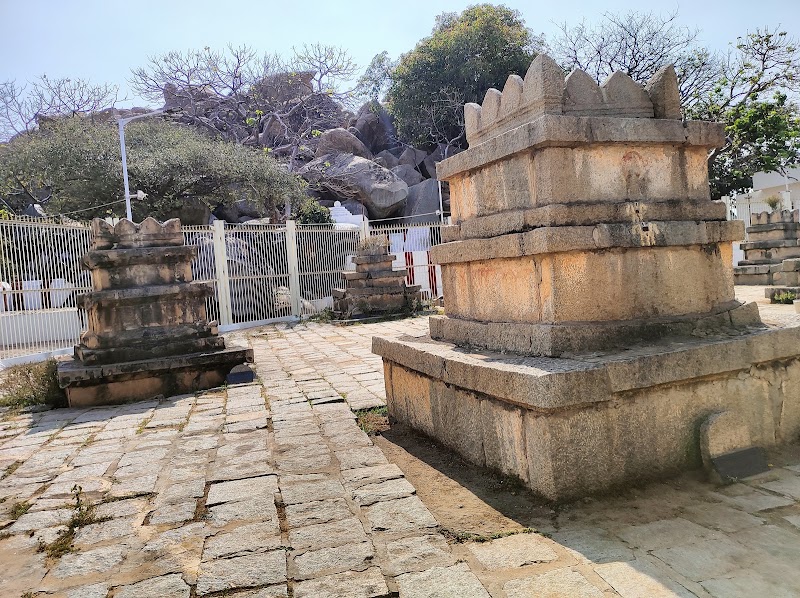Navabrindavana - Navabrindavana, Anegundi - Gangavathi Rd, Sangapur, Anegundi, Karnataka 583221, India
