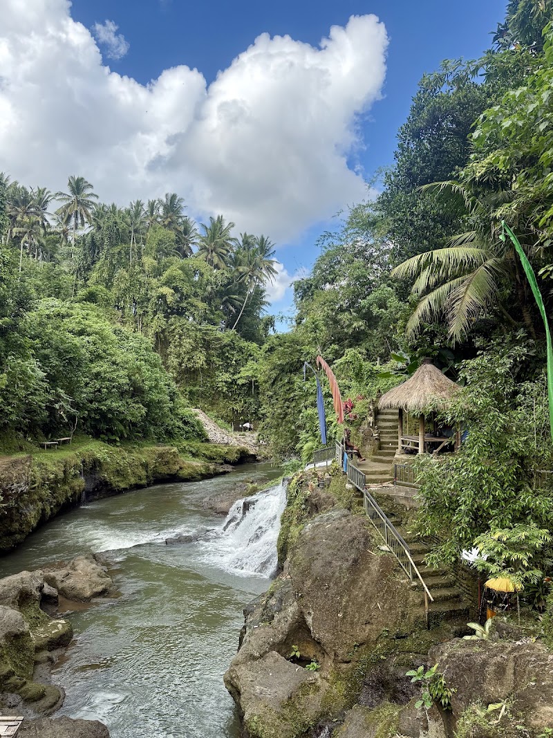 Uma Anyar Waterfall - Uma Anyar Waterfall Jl. Gading Wani, Kemenuh, Kec. Sukawati, Kabupaten Gianyar, Bali 80581, Indonesia
