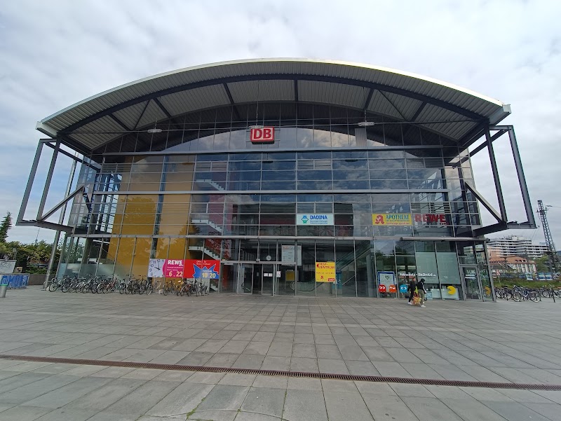 DB Reisezentrum Darmstadt Hbf - DB Reisezentrum Darmstadt Hbf, Am Hbf 20, 64293 Darmstadt Bahnhof, Germany