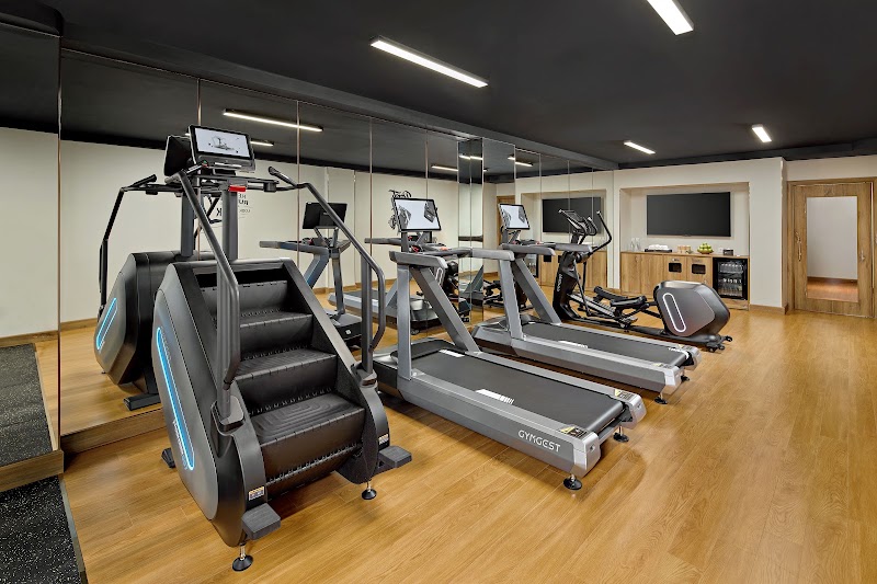 La Siesta Premium Lakeside - La Siesta Premium Lakeside No. 4-6 P. Bà Triệu, St, Cửa Nam, Hà Nội, Vietnam