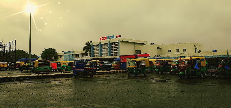 Hatia railway station - Hatia railway station, Hatia, Hatia Railway Colony Type II, Maharatoli, Ranchi, Jharkhand 834003, India
