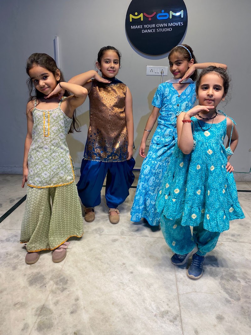 Make Your Own Moves Dance Studio - Make Your Own Moves Dance Studio H-615C, near Global Foyer Mall, Chauma Village, Sector 1, Palam Vihar, Gurugram, Haryana 122017, India