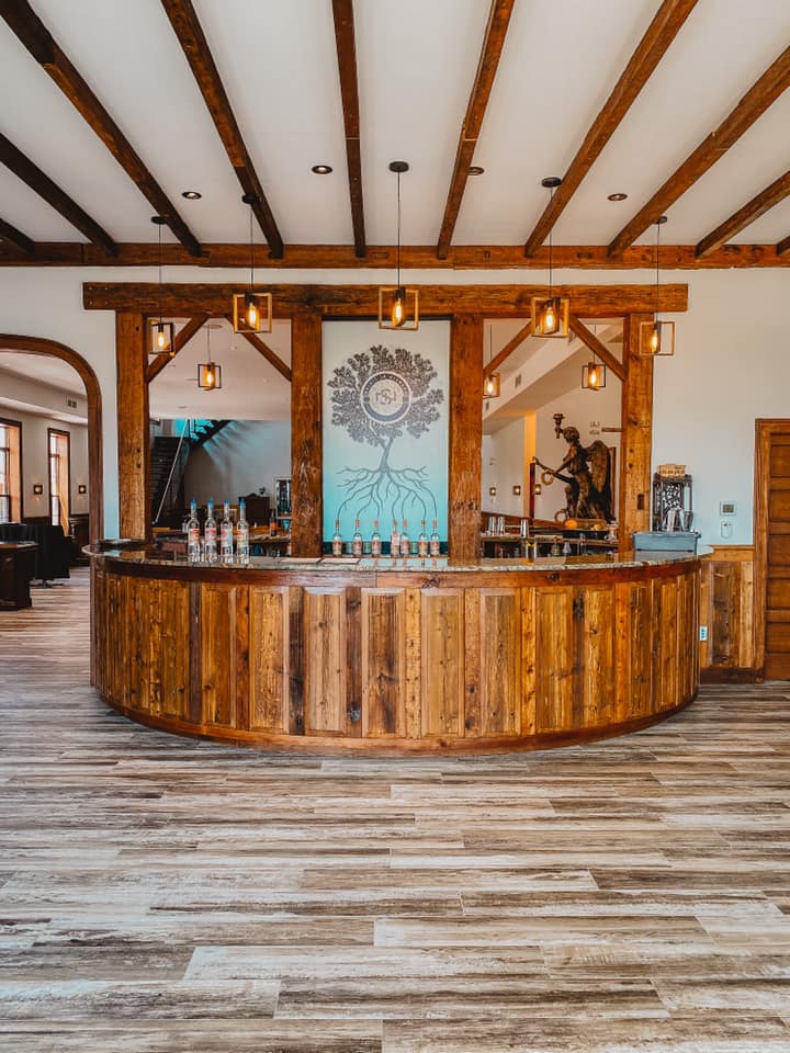 Spirit in Niagara Distillery - Spirit in Niagara Distillery 458 Lakeshore Rd, Niagara-on-the-Lake, ON L0S 1J0, Canada