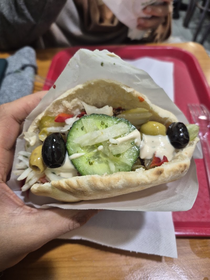 Maoz Vegetarian - Maoz Vegetarian 8 Rue Xavier Privas, 75005 Paris, France