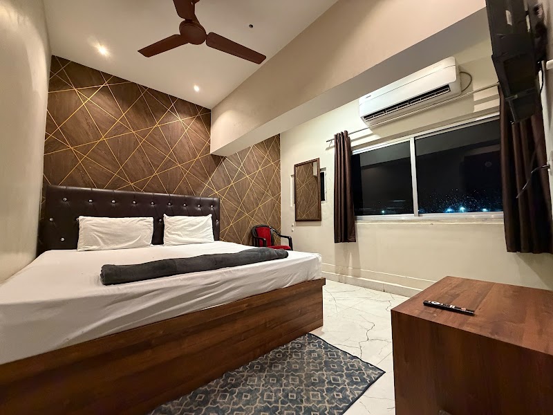 Hotel kailash lodge - Hotel kailash lodge power house, chowk, Bhilai, Chhattisgarh 490001, India