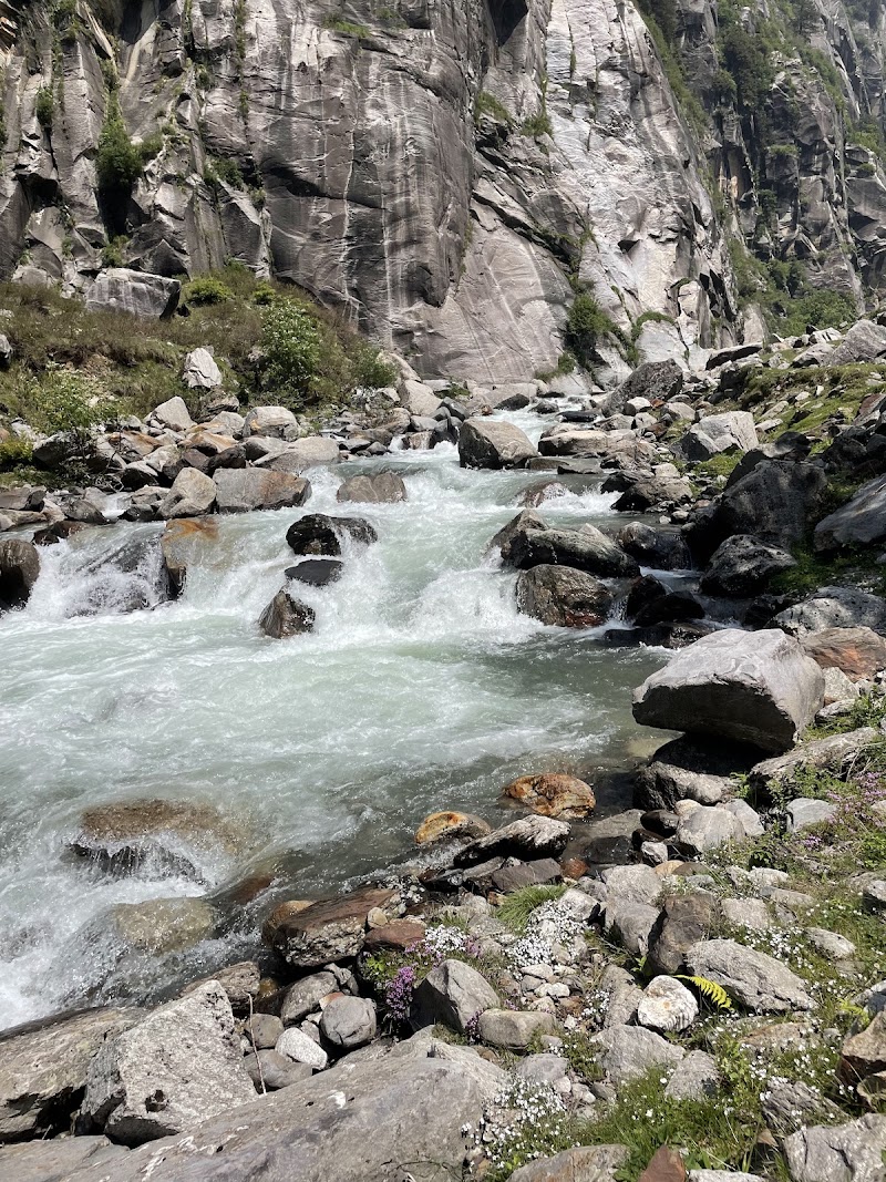 Hampta trek bridge snow point - Hampta trek bridge snow point, 766W+W4M, Bashisht, Himachal Pradesh 175143, India