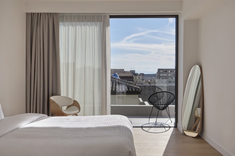 September Athens Residences - September Athens Residences, Fidiou 4, Athina 106 78, Greece
