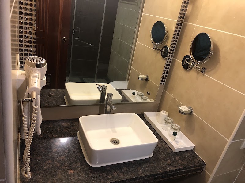 Fortune JP Palace, Mysore - Member ITC hotels' group - Fortune JP Palace, Mysore - Member ITC hotels' group #3, Abba Rd, Earangere, Nazarbad, Mysuru, Karnataka 570019, India