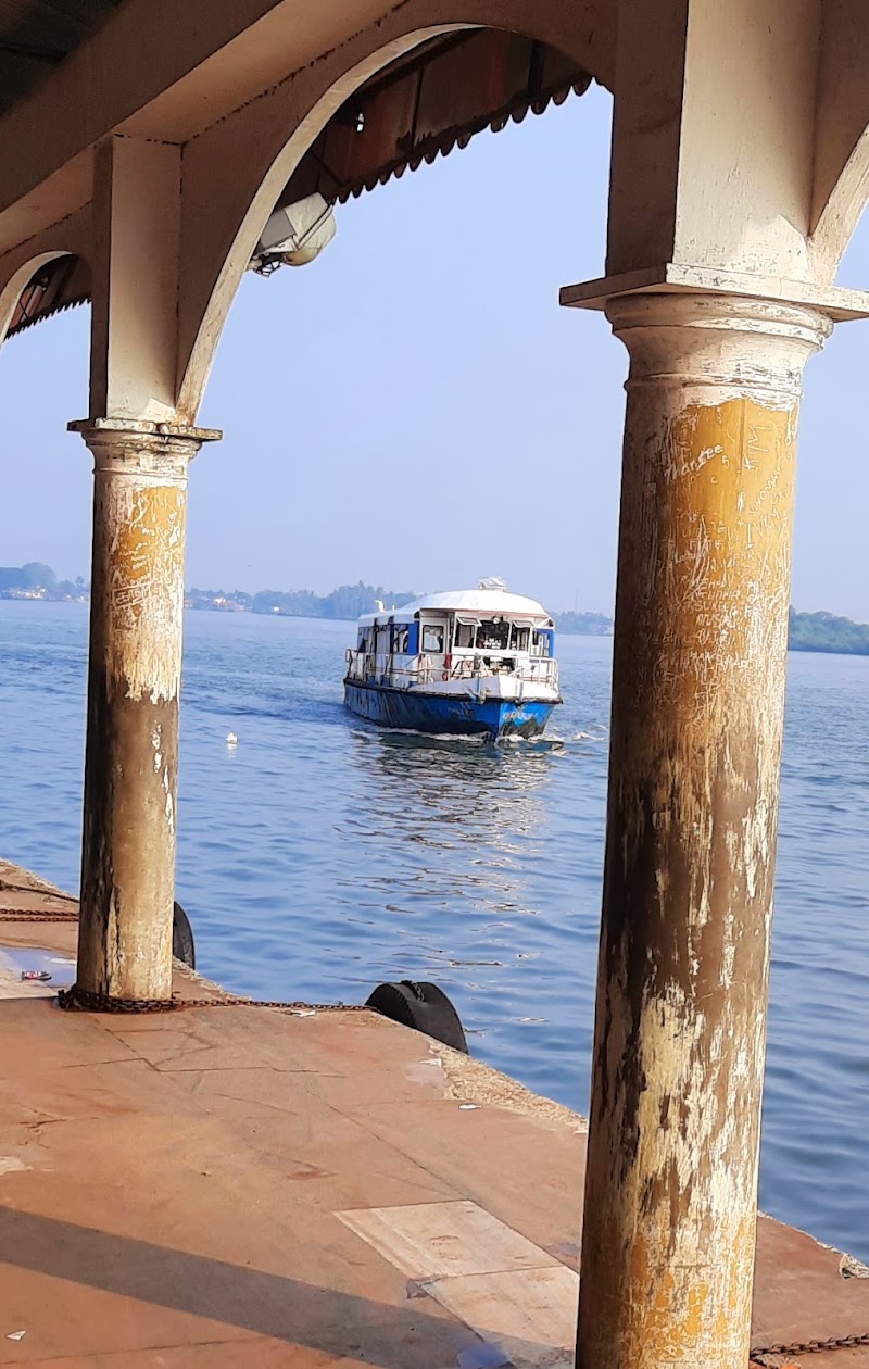 Fort Kochi Boat Jetty - Fort Kochi Boat Jetty, Fort Kochi, Kochi, Keralam 682001, India