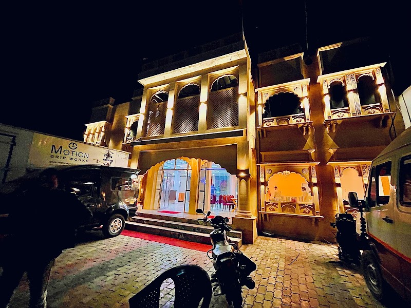 Siyavar Palace