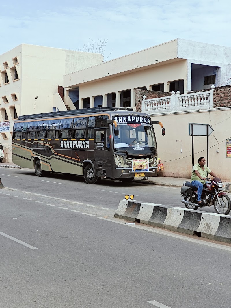 Ramaya Home Stay - Ramaya Home Stay Sahabganj - Vaidehi Nagar Rd, Sahabganj, Vaidehi Nagar, Faizabad, Uttar Pradesh 224001, India