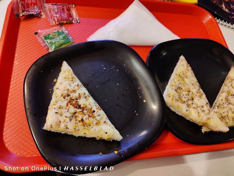NEW BITES - NEW BITES opp. Govt Polytechnic, Kushalnagar, Baichanalli, Karnataka 571234, India