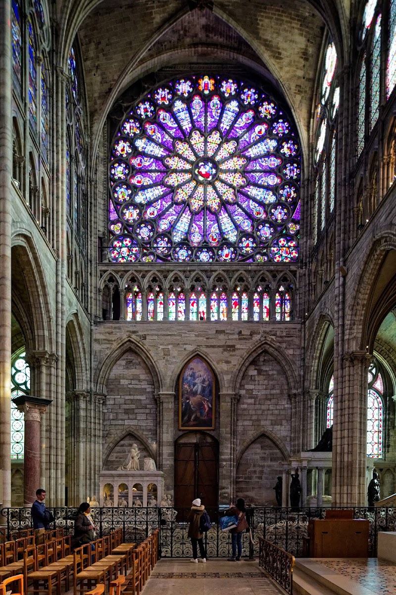 Basilique Cathédrale Saint-Denis - Basilique Cathédrale Saint-Denis 1 Rue de la Légion d'Honneur, 93200 Saint-Denis, France