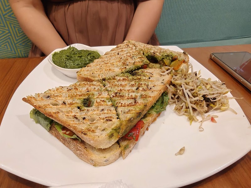 Bombay Salad Co. - Bombay Salad Co. Shop No, 1, 16th Rd, near Mini Punjab Hotel, Bandra West, Mumbai, Maharashtra 400050, India
