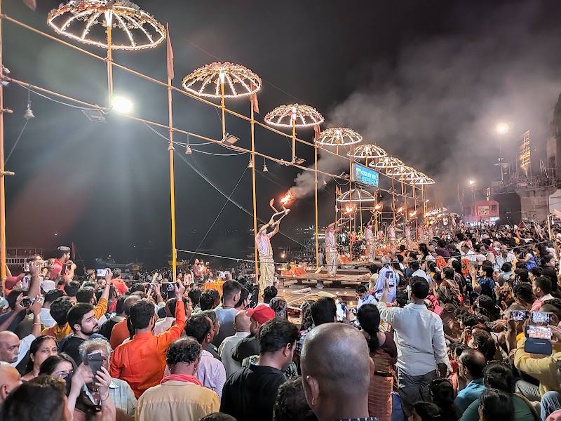 KASHI VISHWANATH HOMESTAY - KASHI VISHWANATH HOMESTAY Ghats of Varanasi, Dashaswamedh, Varanasi, Uttar Pradesh 221001, India
