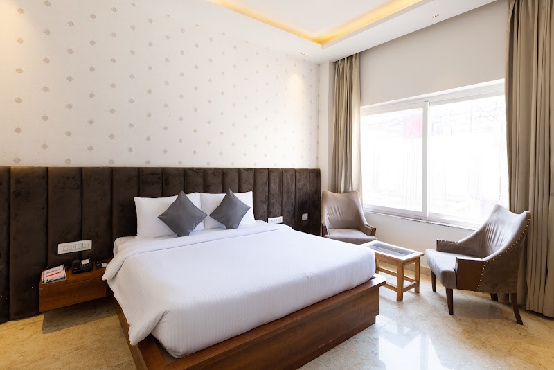 Vyom Boutique Hotel Rishikesh - Vyom Boutique Hotel Rishikesh NH 58, Badrinath Marg, Tapovan, Rishikesh, Uttarakhand 249192, India