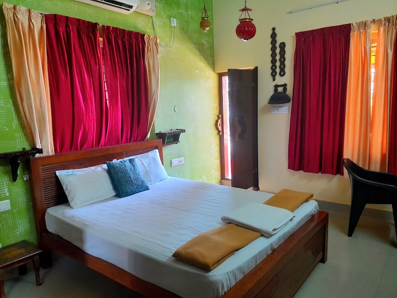 Nutshell - Nutshell, TC 34/1383/1, Lena Road, Int'l Airport Rd, opp. Domestic Terminal Parking, Vallakkadavu, Thiruvananthapuram, Kerala 695008, India