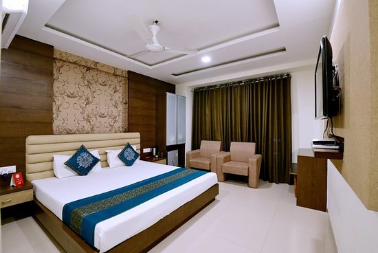 Hotel Anand Palace - Hotel Anand Palace Nanakheda, Bus Stand, Nanakheda, Mahakal Vanijya, Ujjain, Madhya Pradesh 456010, India