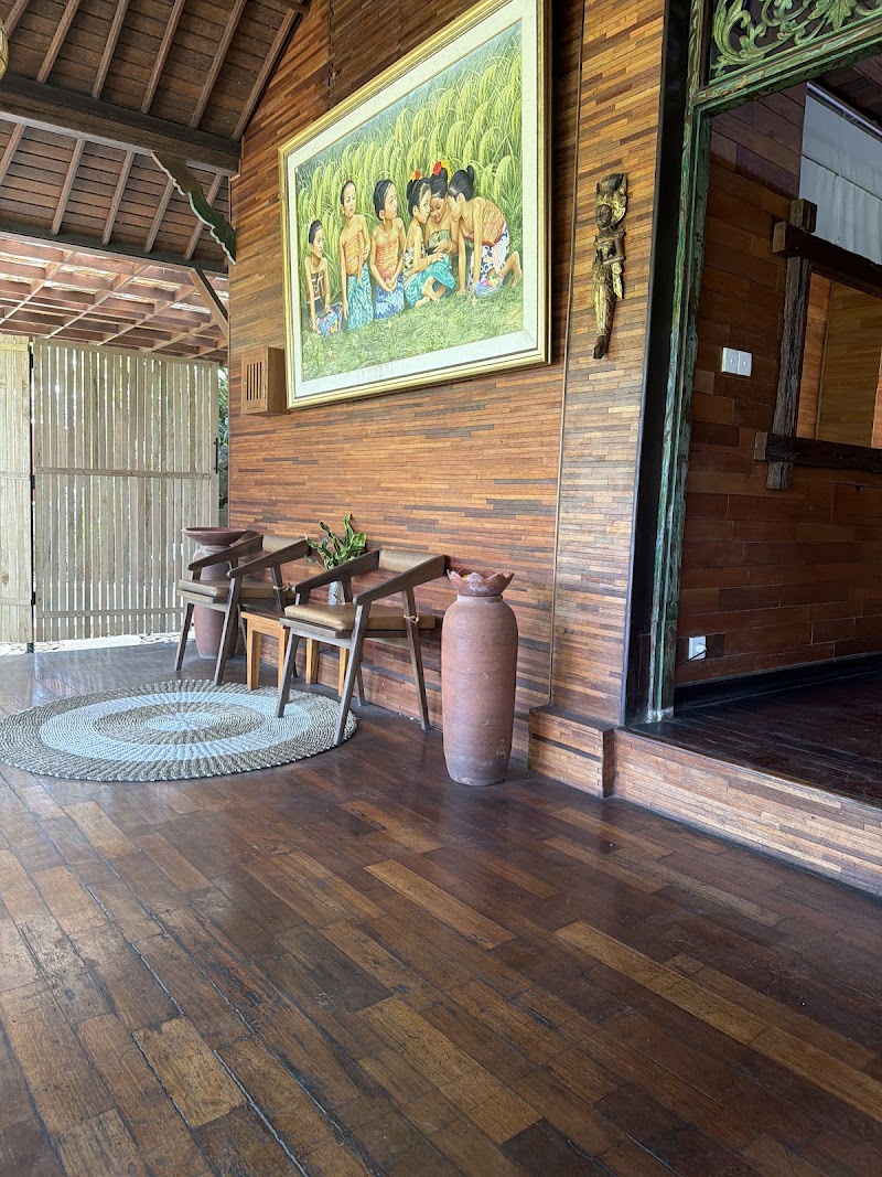 Good Day Resto & Pool Bar - Good Day Resto & Pool Bar, Jl. Raya Sayan Gang Puskesmas 2. Subak Sayan, Kutuh, Kecamatan Ubud, Kabupaten Gianyar, Bali 80571, Indonesia