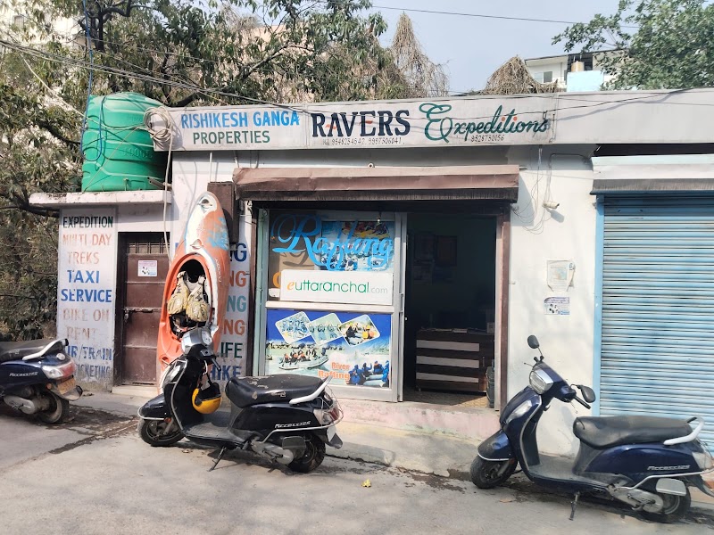Raver Expedition Adventures - River rafting in Rishikesh - Raver Expedition Adventures - River rafting in Rishikesh, hotel, Deccan valley gate, Badrinath Marg, near Green Hills, Tapovan, Rishikesh, Uttarakhand 249137, India