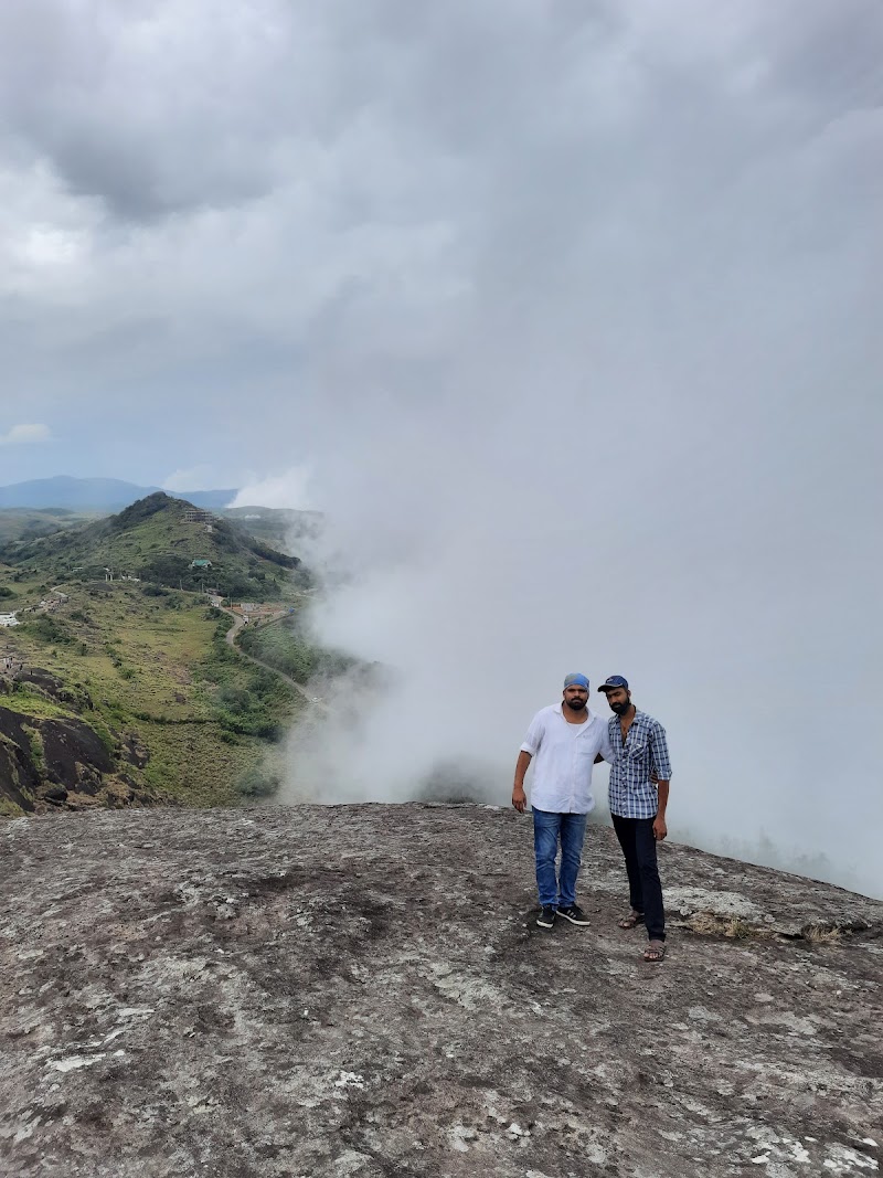 Thangalpara - Thangalpara MW85+65F, Vagamon, Keralam 685501, India
