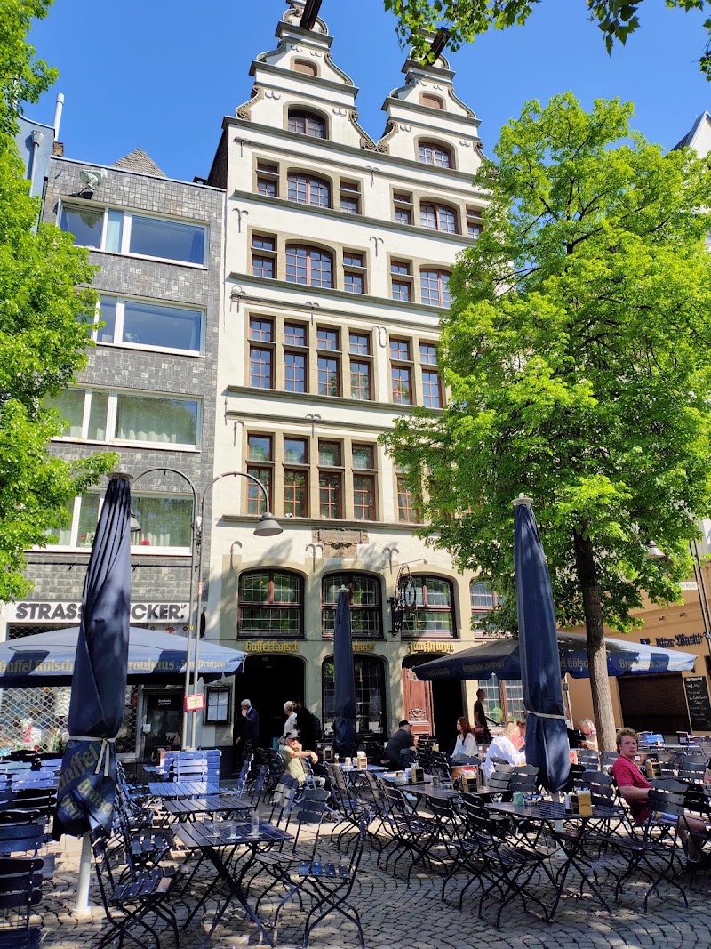 Historische Altstadt - Historische Altstadt, Salzgasse 15, Buttermarkt 27, 50667 Köln, Germany