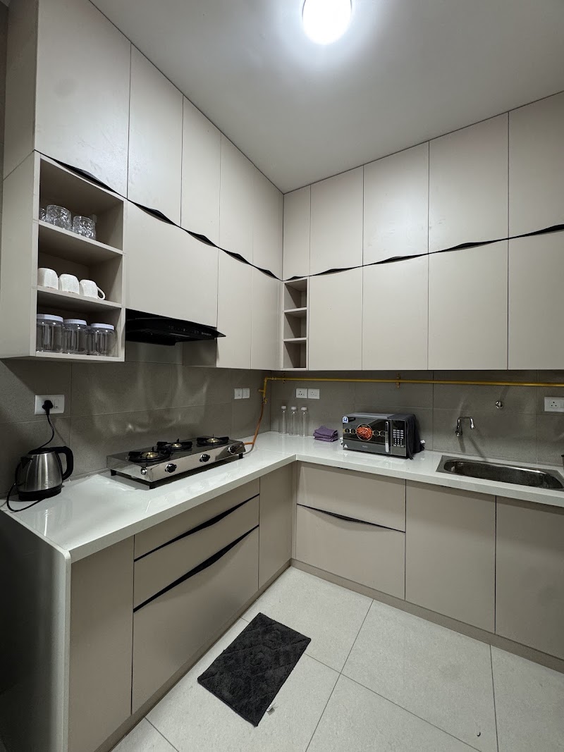 THE SKYLINE SUITE - THE SKYLINE SUITE SOBHA DREAM HEIGHT, Gujarat International Finance Tec-City, Gujarat 382050, India