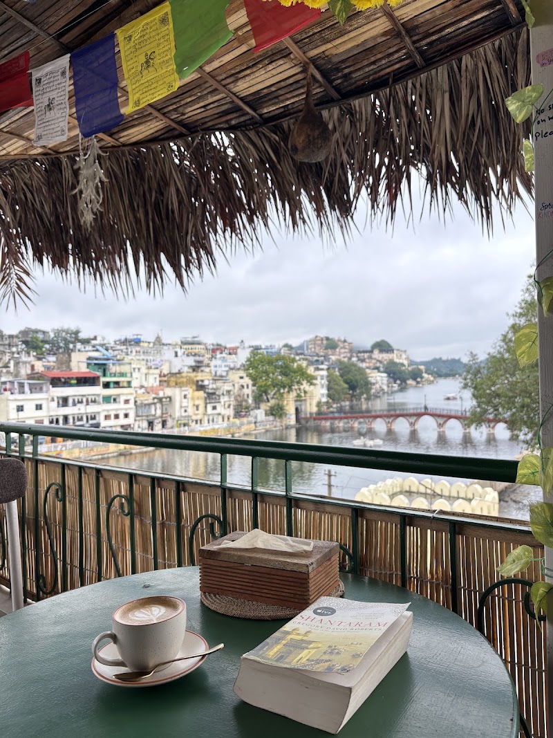 Backyard cafe - Backyard cafe outside of, 426, Chand Pole Puliya, Chand Pole, jethiyo ka akhara, Udaipur, Rajasthan 313004, India