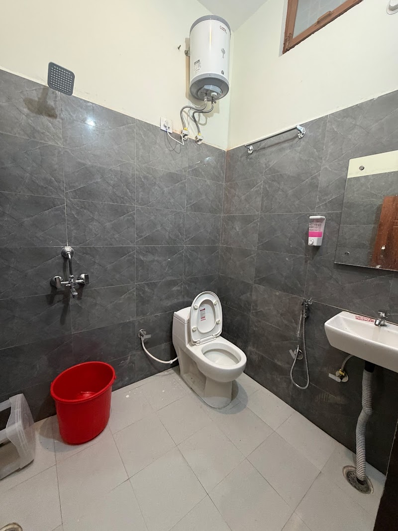 The Mountain View Homestay - The Mountain View Homestay, Thano Rd, near Union Bank of India, Bhopalpani Grant, Dehradun, Uttarakhand 248008, India