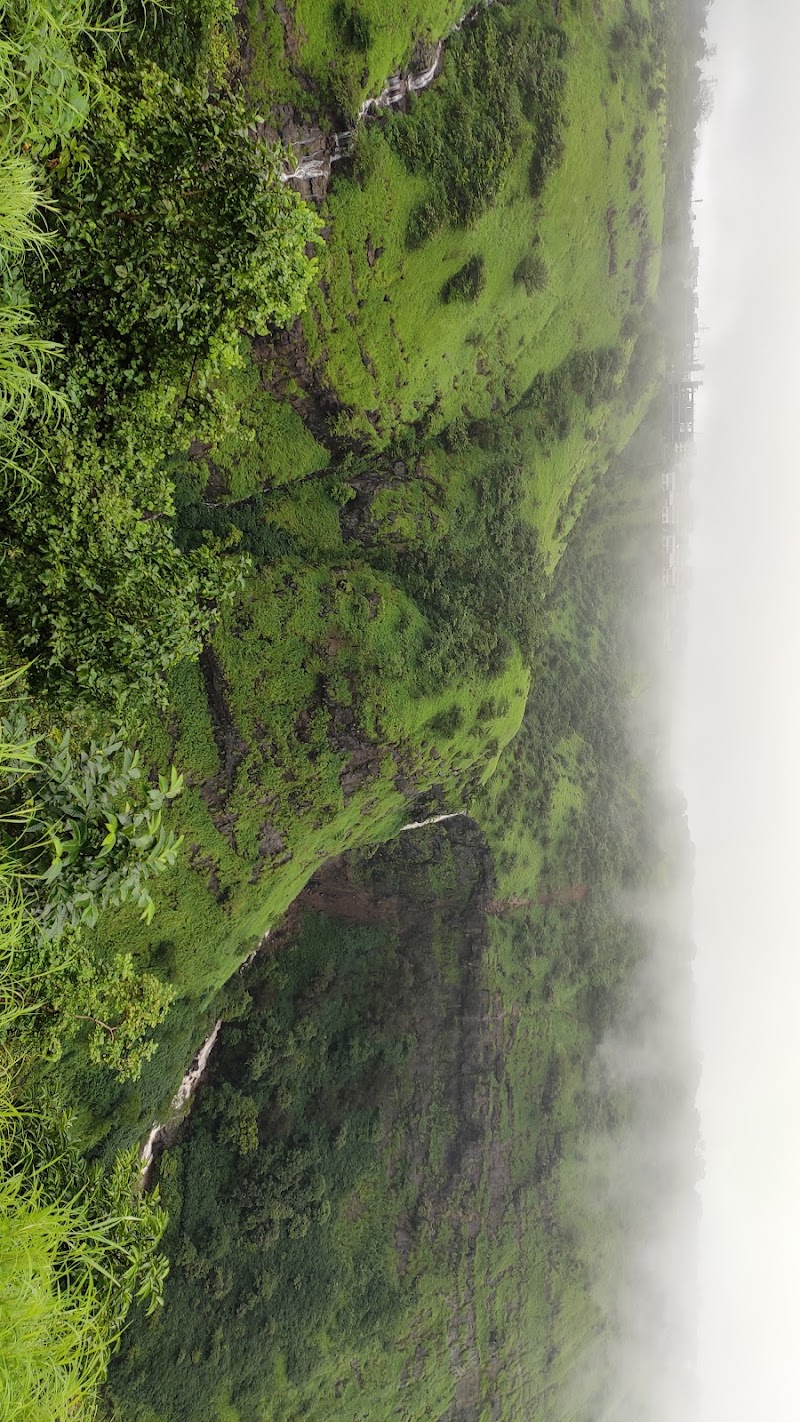 Camel Valley Waterfalls - Camel Valley Waterfalls, MGVG+5G, Kasara Khu., Maharashtra 422403, India