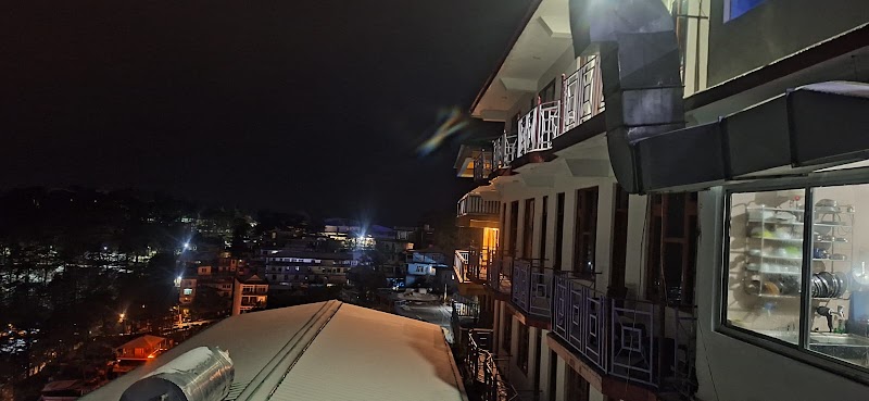 HOTEL DEODAR VILLA - HOTEL DEODAR VILLA Temple Rd, McLeod Ganj, Dharamshala, Himachal Pradesh 176215, India