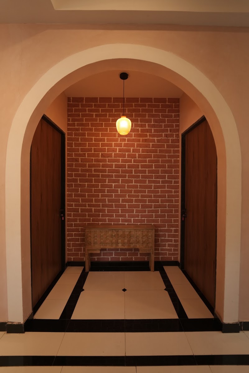 Soothing Palms - Soothing Palms Soothing Palms by Sajjan Niwas, 141/53, adjoining Chaturbagh Restaurant, Sardarpura, Udaipur, Rajasthan 313001, India