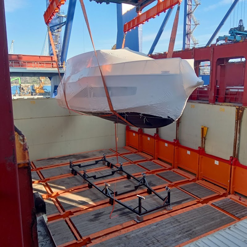 BATI Group of Shipping Companies - BATI Group of Shipping Companies, Fulya Mh Büyükdere Caddesi, Fulya, Likör Yanı Sk. Akabe Ticaret Merkezi No:80 Kat 2/202 No:78, 34437 Şişli/İstanbul, Türkiye
