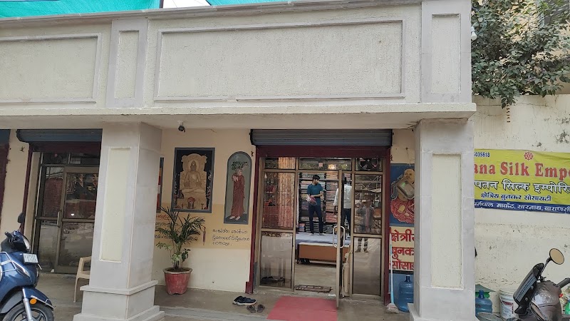 Isipatana Silk Emporium - Isipatana Silk Emporium, Shop No 1, Dharampal Shopping, Sarnath, Varanasi, Uttar Pradesh 221007, India